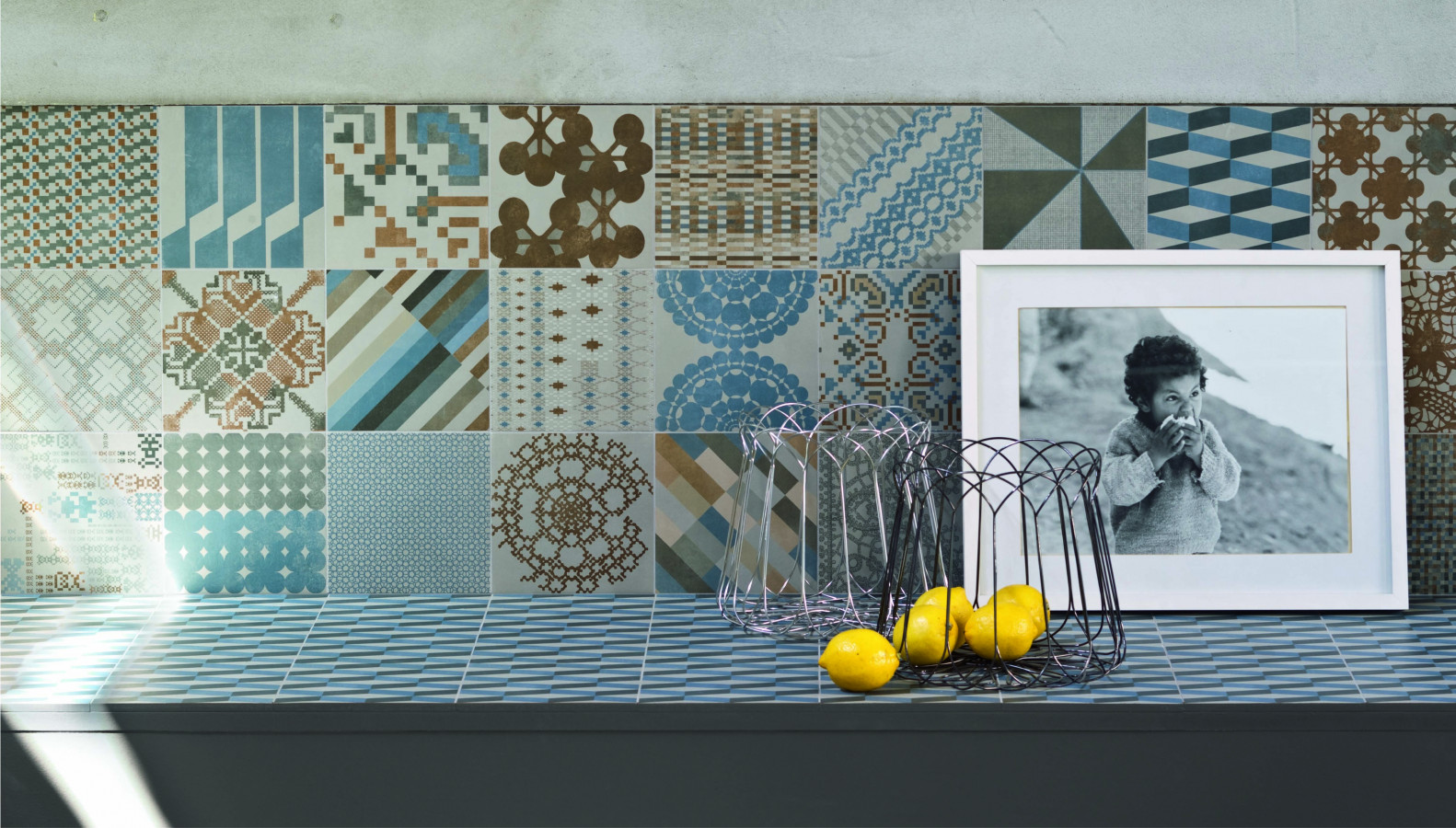 Керамогранит 20x20 Combination Grigio Matt Azulej матовая мультиколор мозаика 10мм Mutina Керамогранит 20x20 Combination Grigio Matt Azulej матовая мультиколор мозаика 10мм Mutina